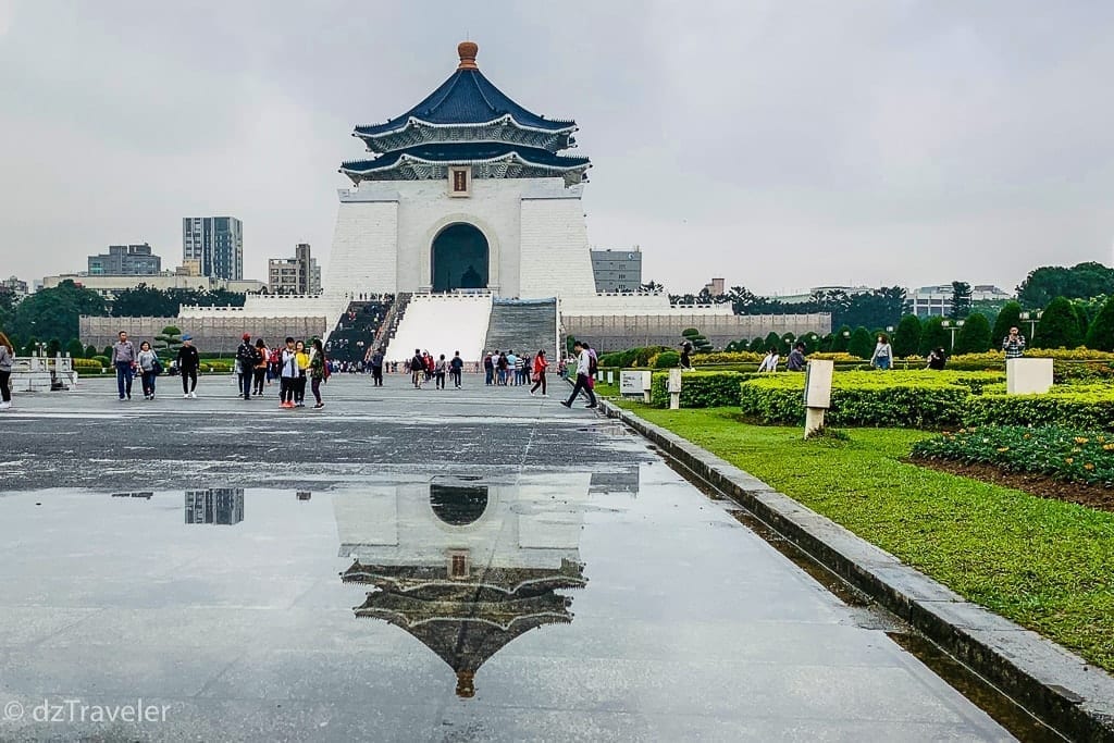 chiang kai shek memorial hall