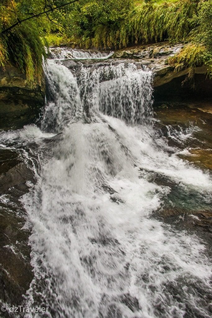 Yanjingdong Falls